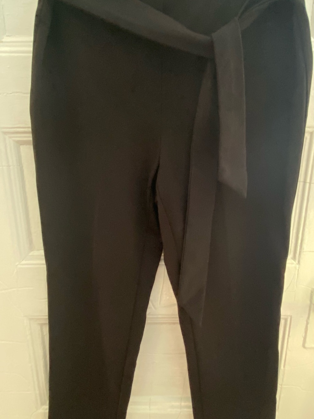 Jules & Leopold Black High-Rise Tie-Waist Skinny Pants - Picture 3 of 6